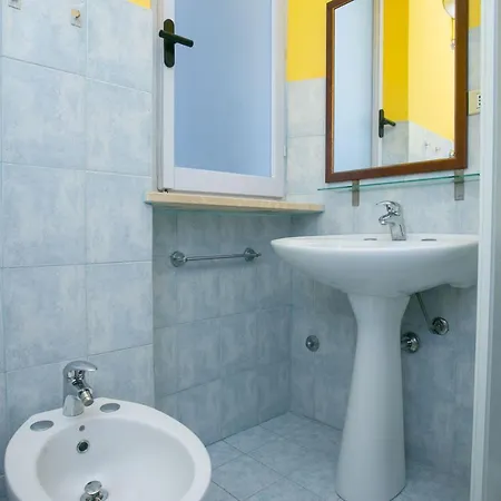 Διαμέρισμα Mare - Interno 23-15 *
